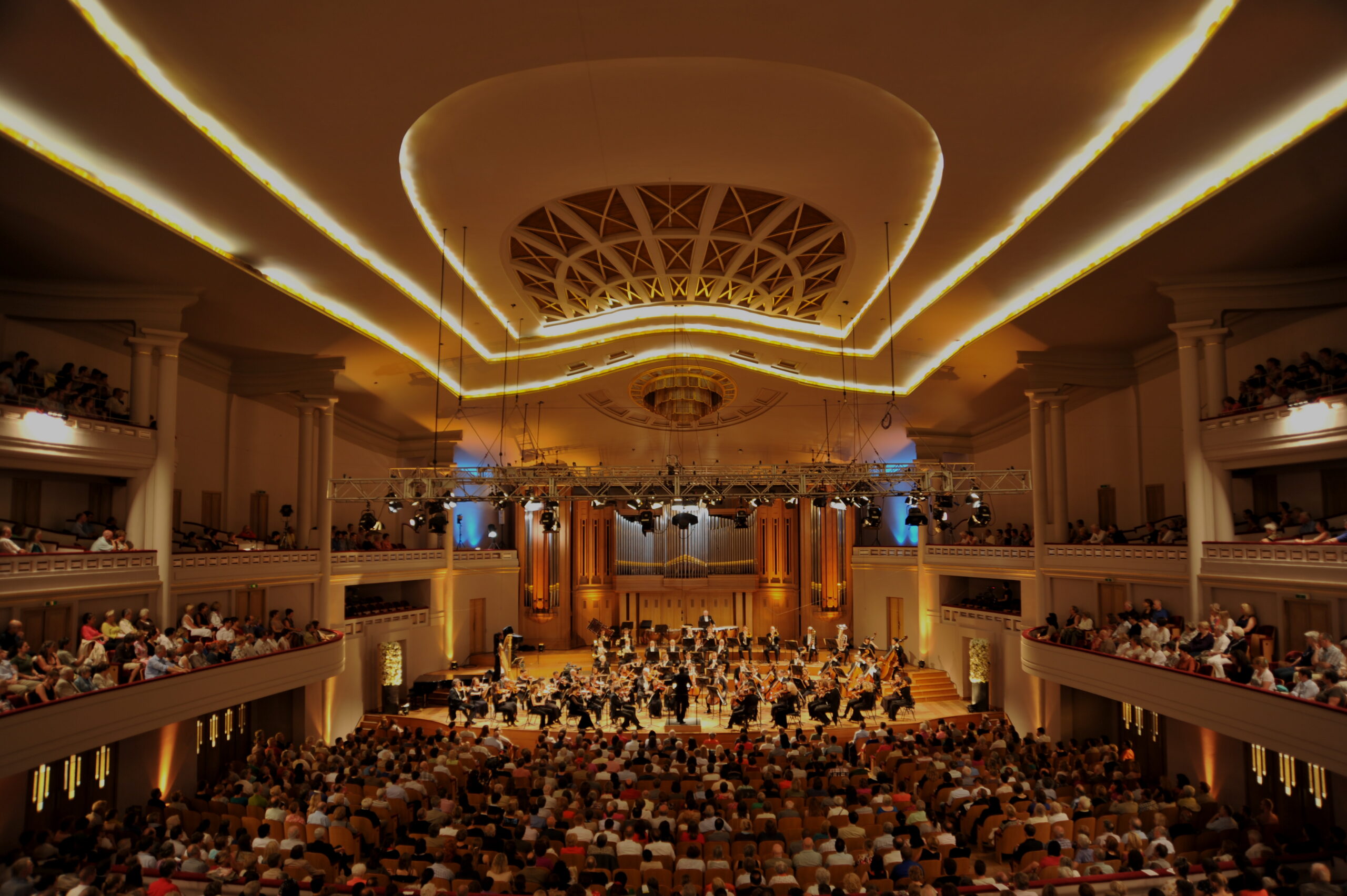 HLB_orchestre_c_all_rights_reserved (1)